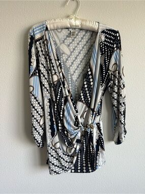 Elegant Y2K Women's Wrap Top In Blue, Black & White Pattern With Gold Accent Buc